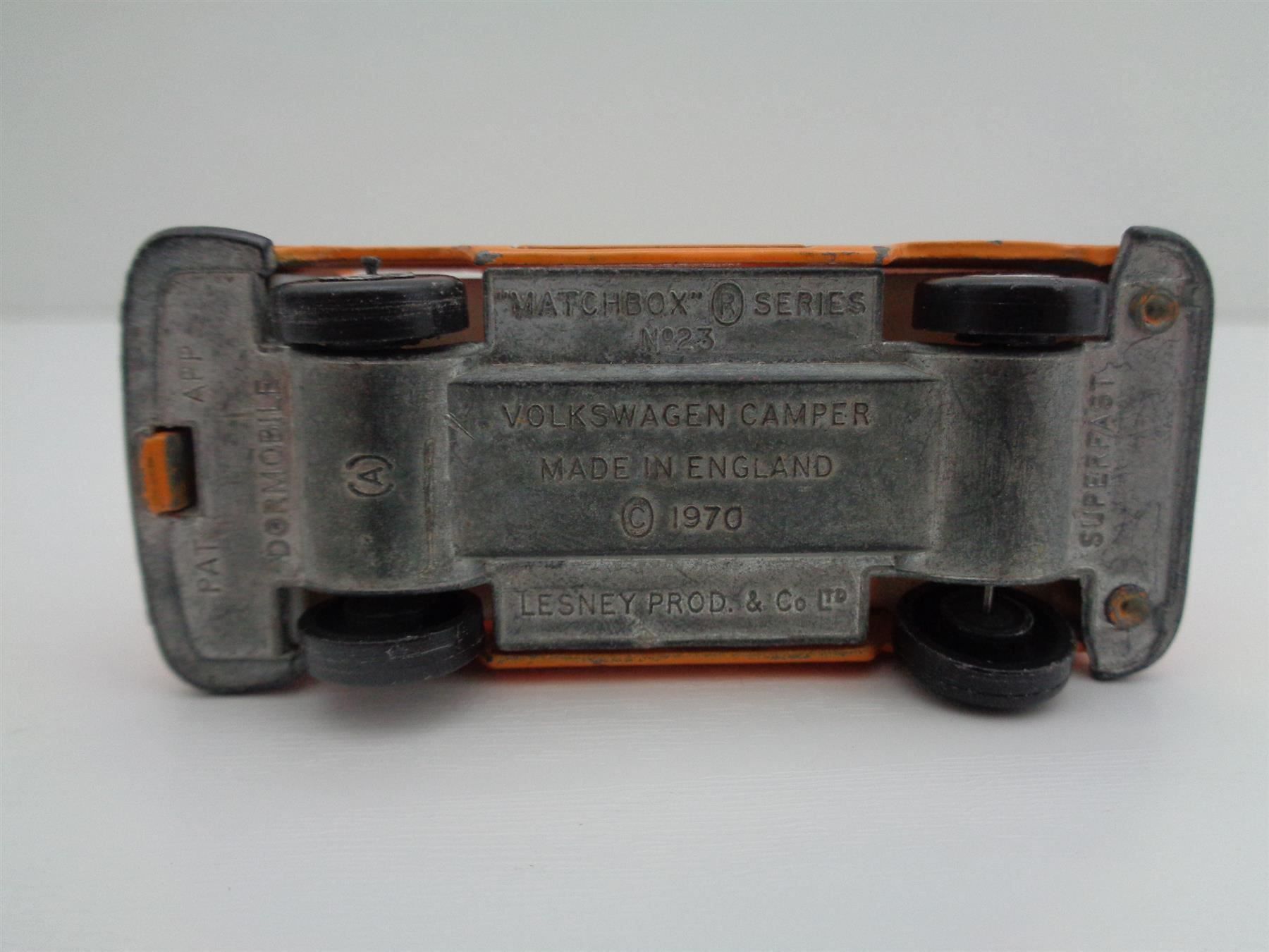 Matchbox Modellini d'auto: Matchbox Volkswagen Camper 1970 – Usato da Chur venduto da omonia 5