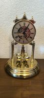 Belle Horloge Anniversaire Dorée sous Globe (Style Kundo)