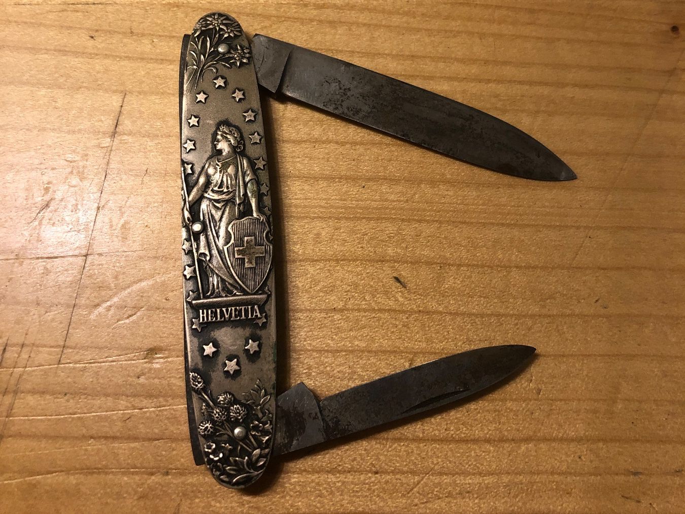 Wenger Coltelli tascabile: Uraltes Wenger Sackmesser mit Originaletui – Usato da Adliswil venduto da Tito088 3