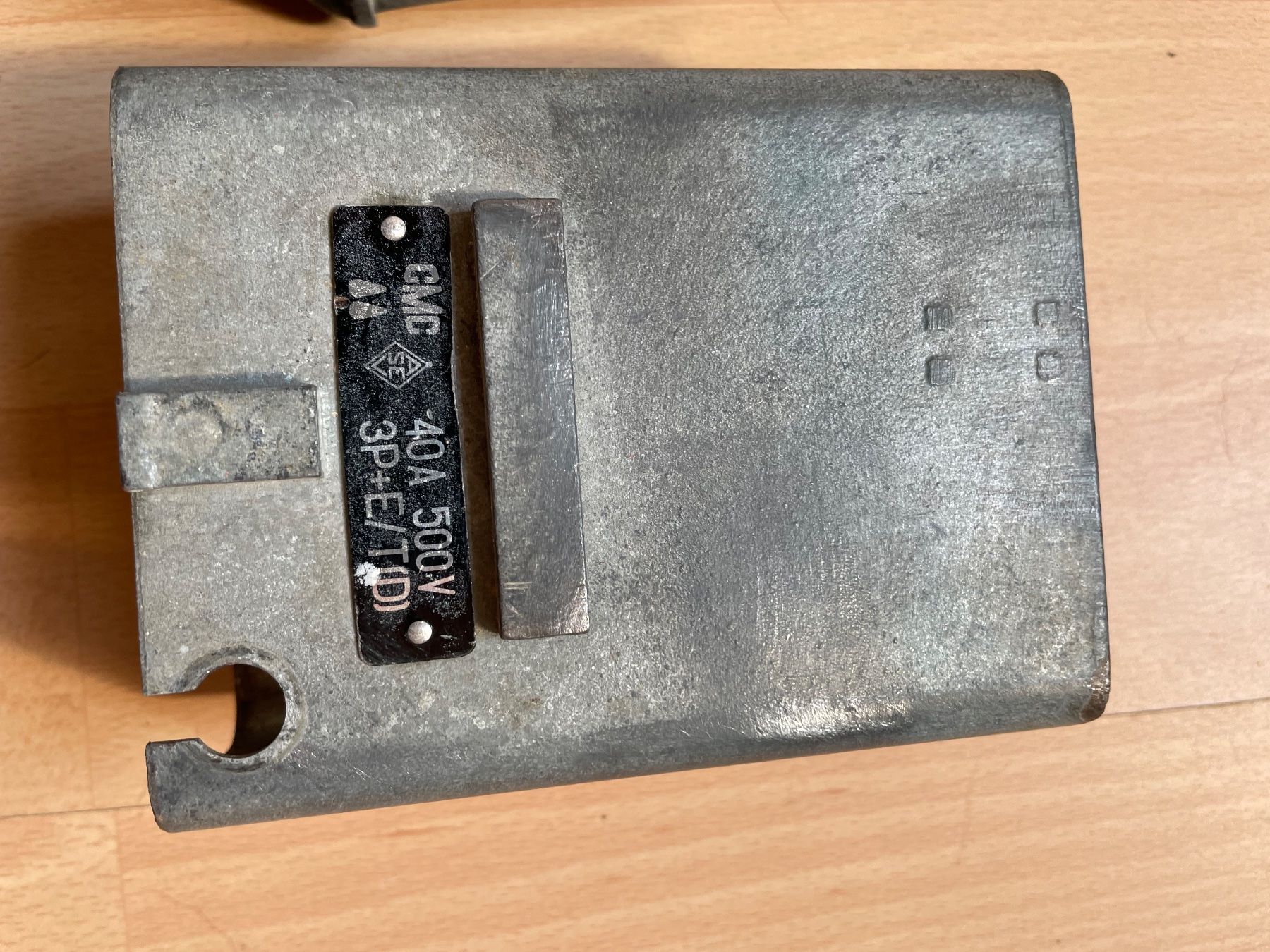 Spine: J 40 Drehrichtungsstecker Wendestecker Phasenwender  Stecker – Usato da Huttwil venduto da Bolpa 5