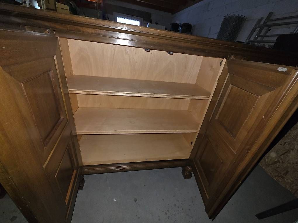 Büffets: Buffet/Sideboard – Gebraucht aus Leuk-Stadt von leni629 2