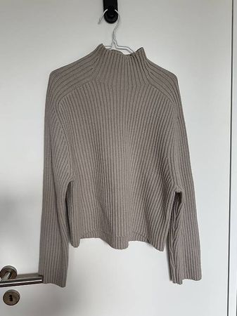 Grauer Pullover von H&M - Größe XS