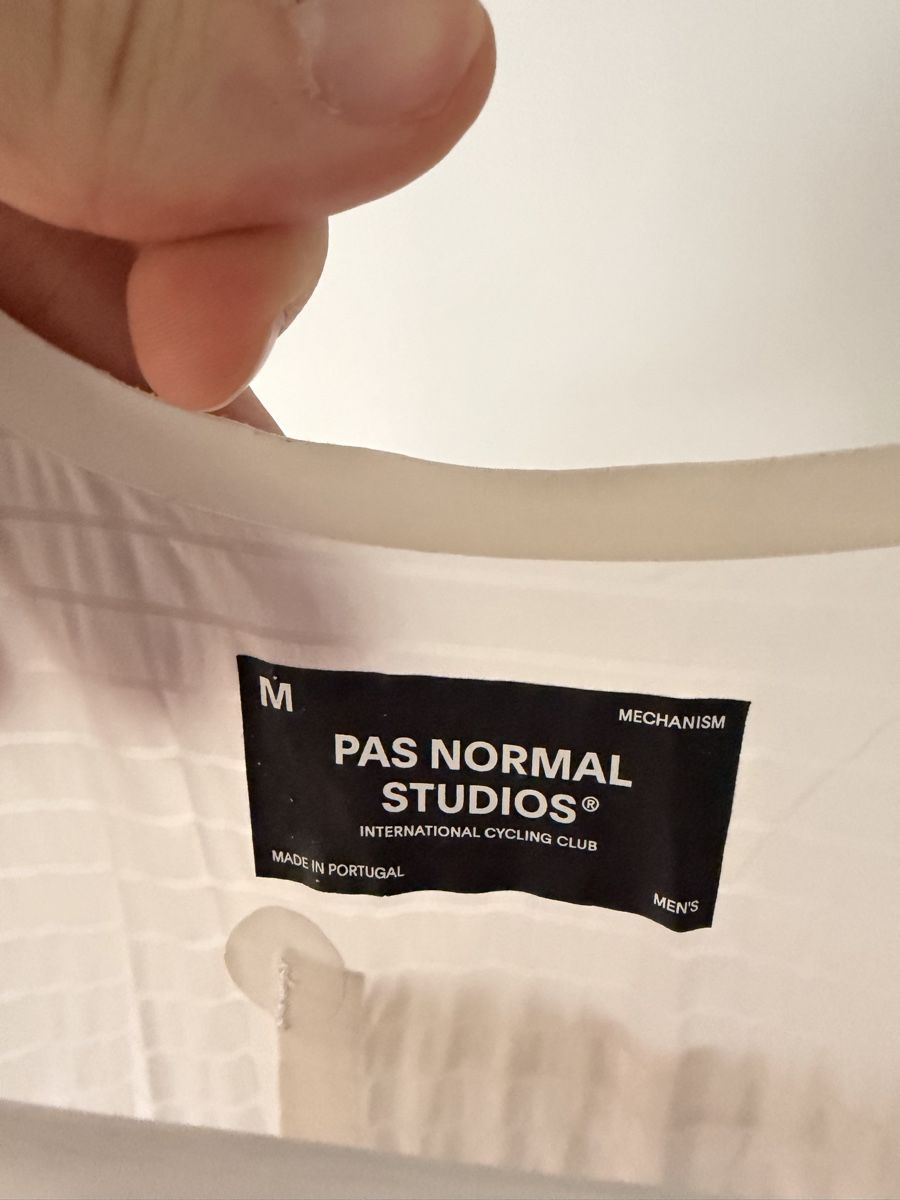 Pas Normal Studios Pantaloni: PAS NORMAL STUDIOS Mechanism Pro Bib M Light Brown Men – Usato da Zürich venduto da den_t9wl 2