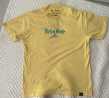 T-shirt Rick and Morty jaune taille S état neuf