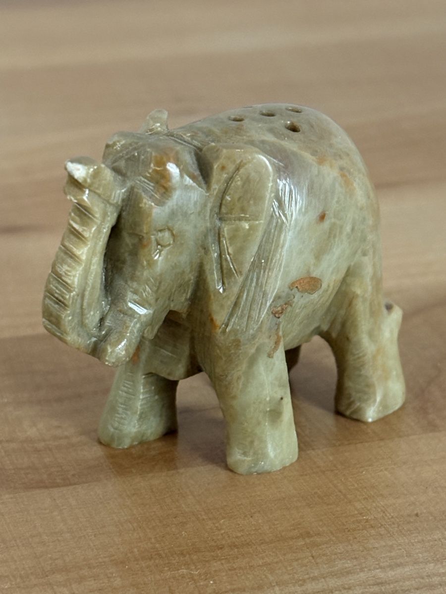 Alle Dekorationen: Räucherstäbli Halter / Elefant aus Stein – Neu (gemäss Beschreibung) aus Rümlang von SchumBru10 1
