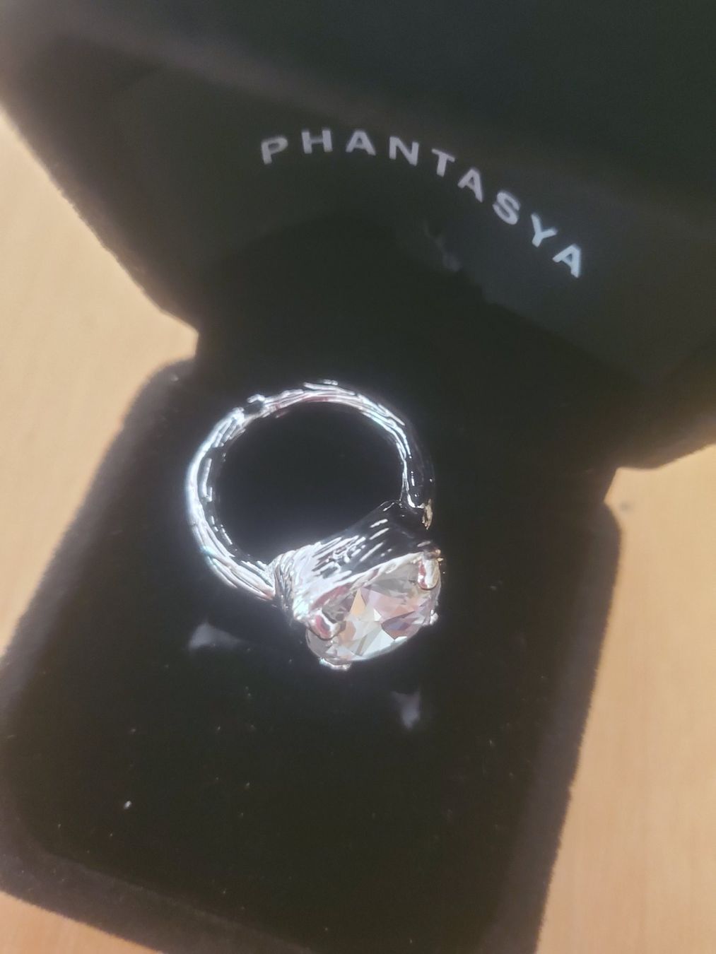 Swarovski Anelli: Ring Phantasya Swarowski Gr. 52 – Nuovo e nell'imballaggio originale da Balsthal venduto da redcarpet 1