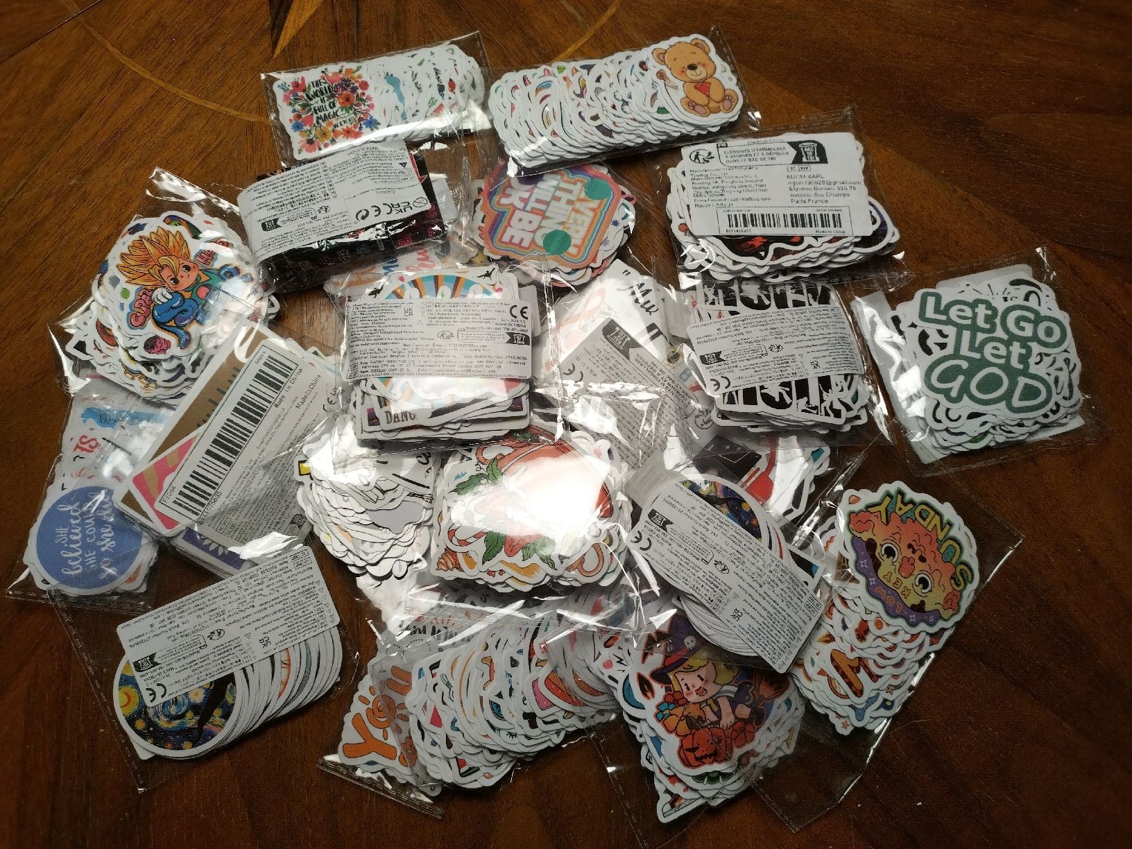 Sticker: Sticker Abziehbildli Konvolut  – Nuovo e nell'imballaggio originale da Muhen venduto da erdbeerraupe