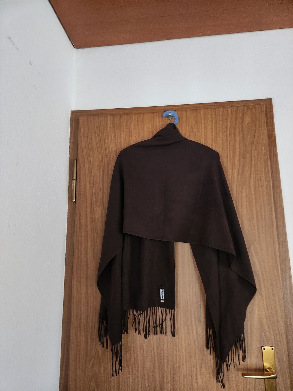 Foulard & Sciarpe: Echarpe marron 100% cachemire avec franges  – Usato da Niedergösgen venduto da Eva2410 1