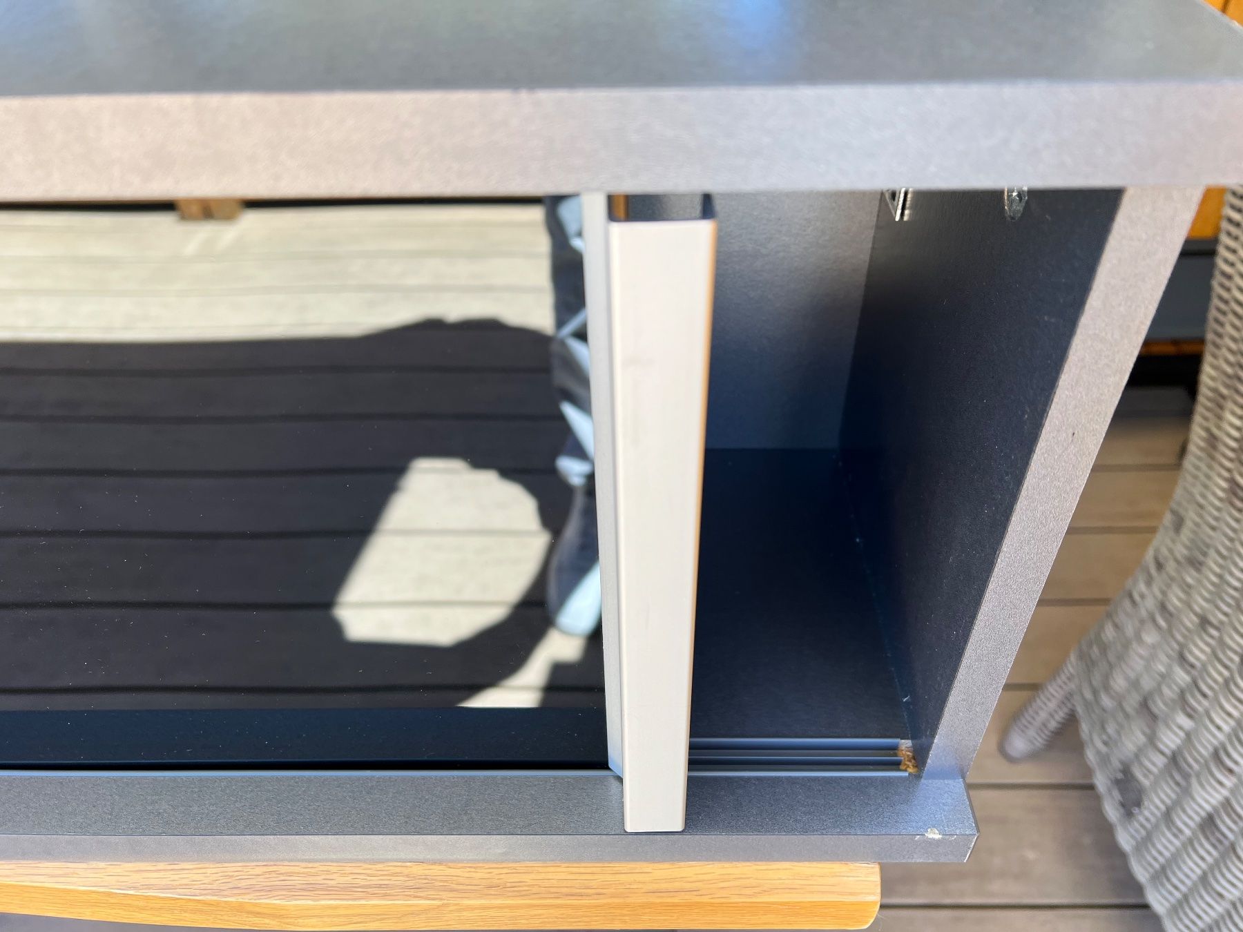 Ikea Scaffali: Wandregal / Vitrine  Glasfront Aluminium Anthrazit – Usato da Brütten venduto da mcstern 6