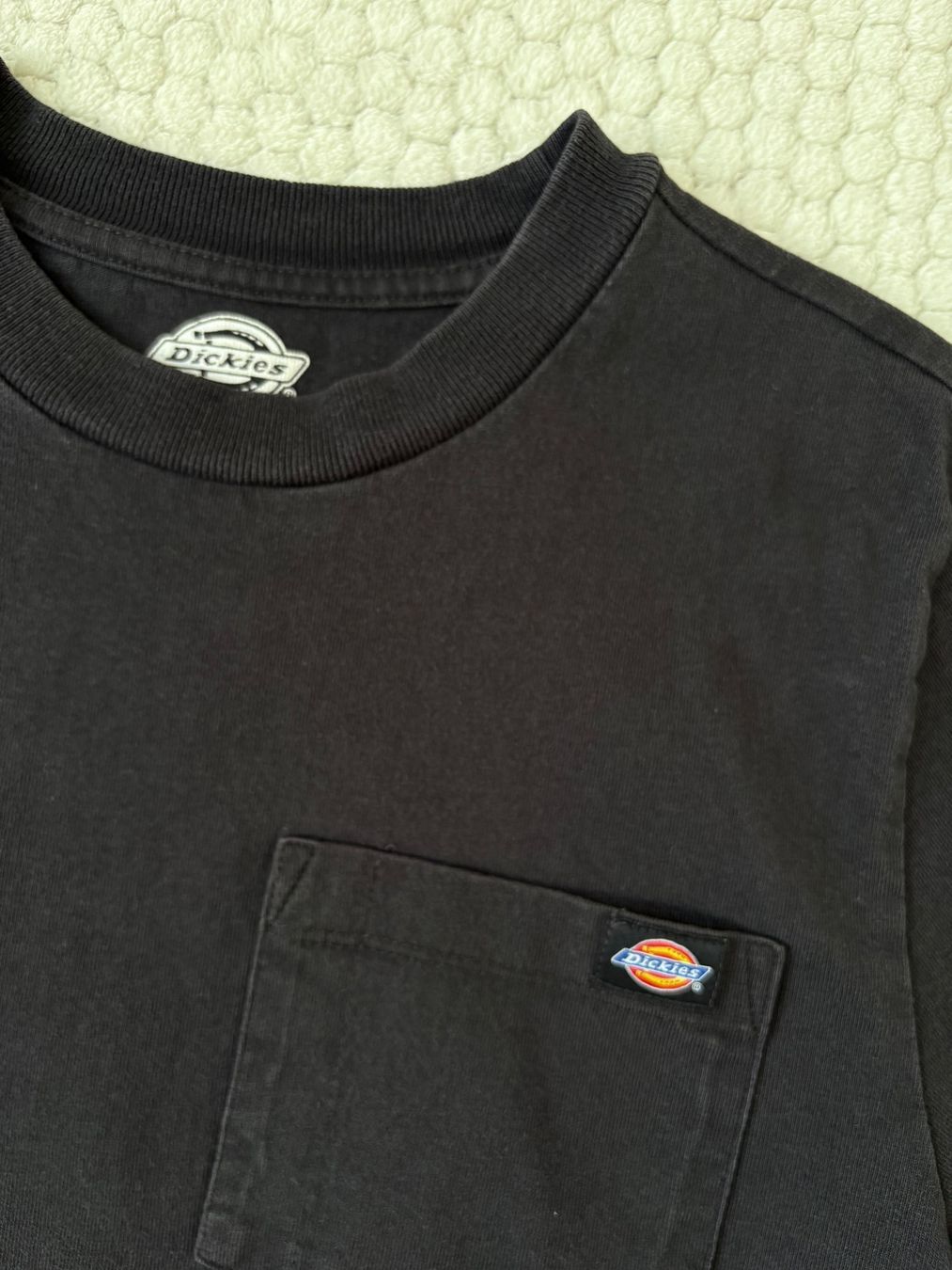 Dickies T-shirts: tshirt noir Dickies – D'occasion à Sorens par ma.stlz 2