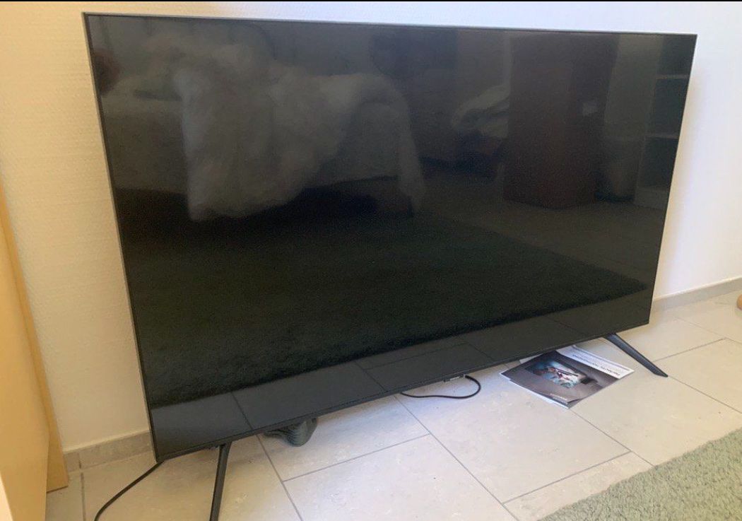 Samsung Televisori: Samsung UE50TU8070 50" UHD 4K TV – Usato da Roggwil BE venduto da