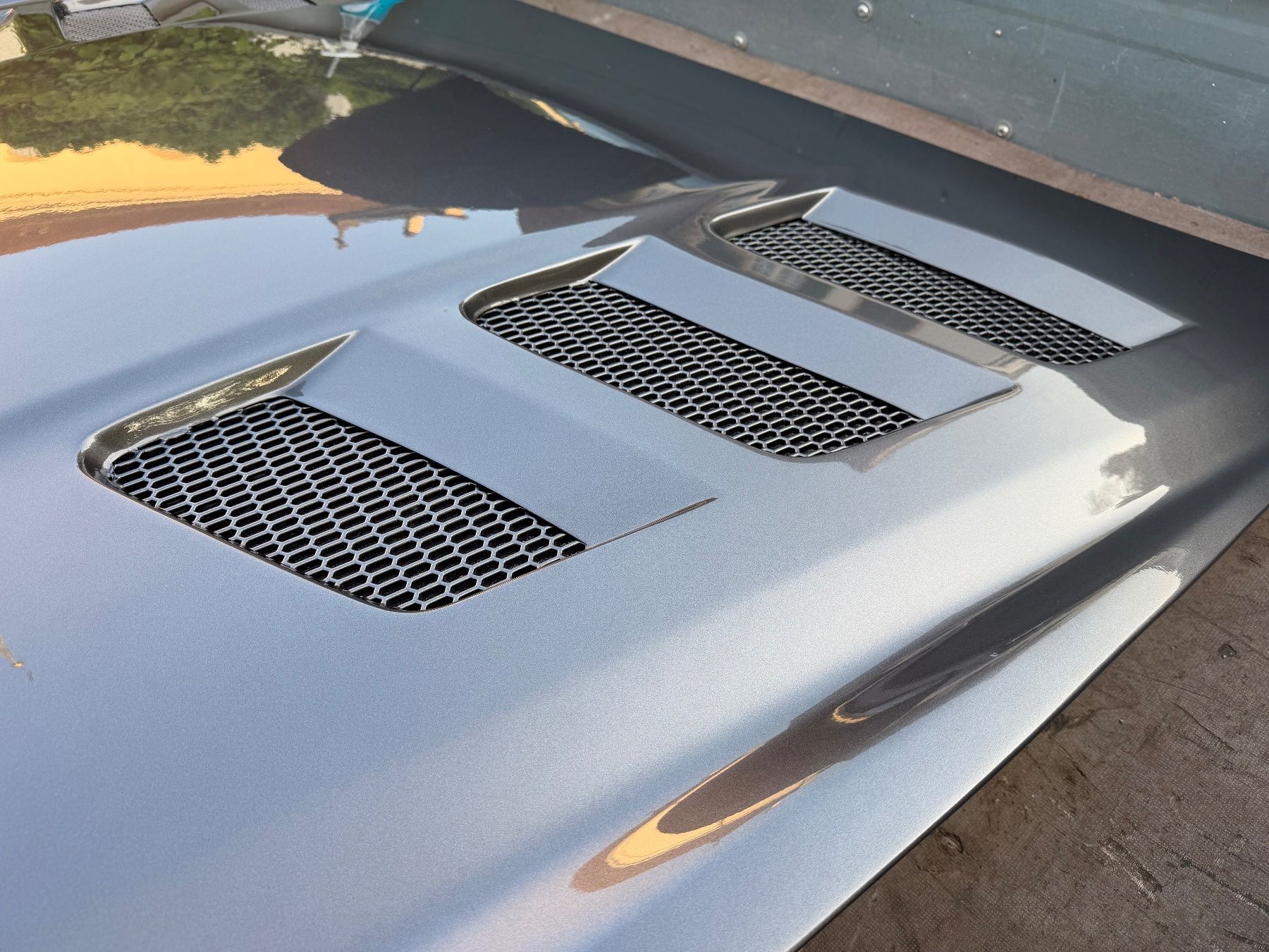 Maserati Tutti pezzi di ricambio auto: Maserati Ghibli Motorhaube Echt Carbon – Usato da Eiken venduto da Bily1970 7