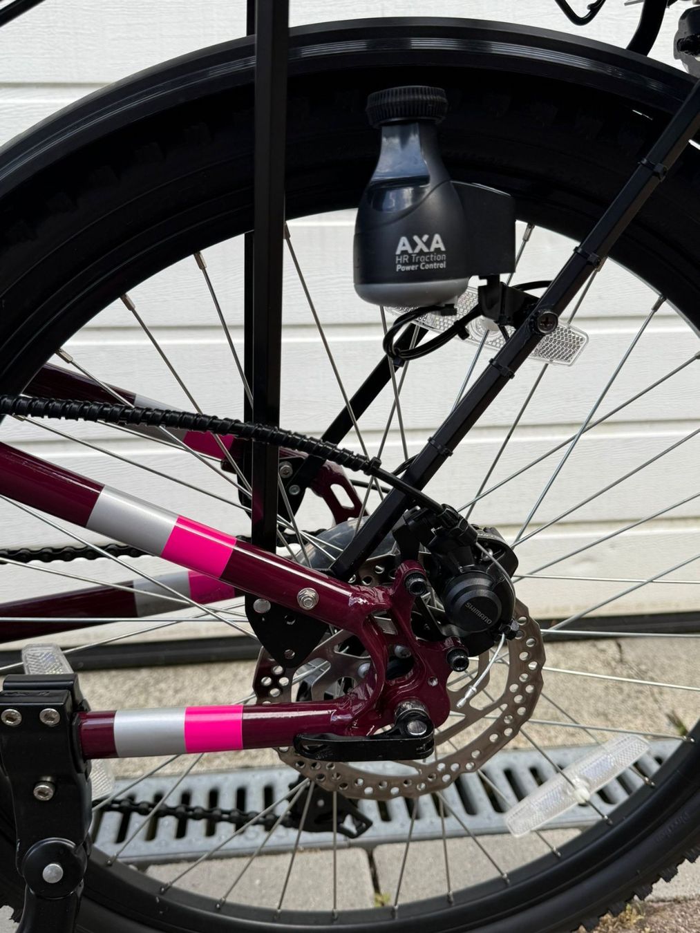 Vélos: Top Mädchenvelo 24" in dunkelrot mit Velocomputer – D'occasion à Abtwil AG par Swissraver 9