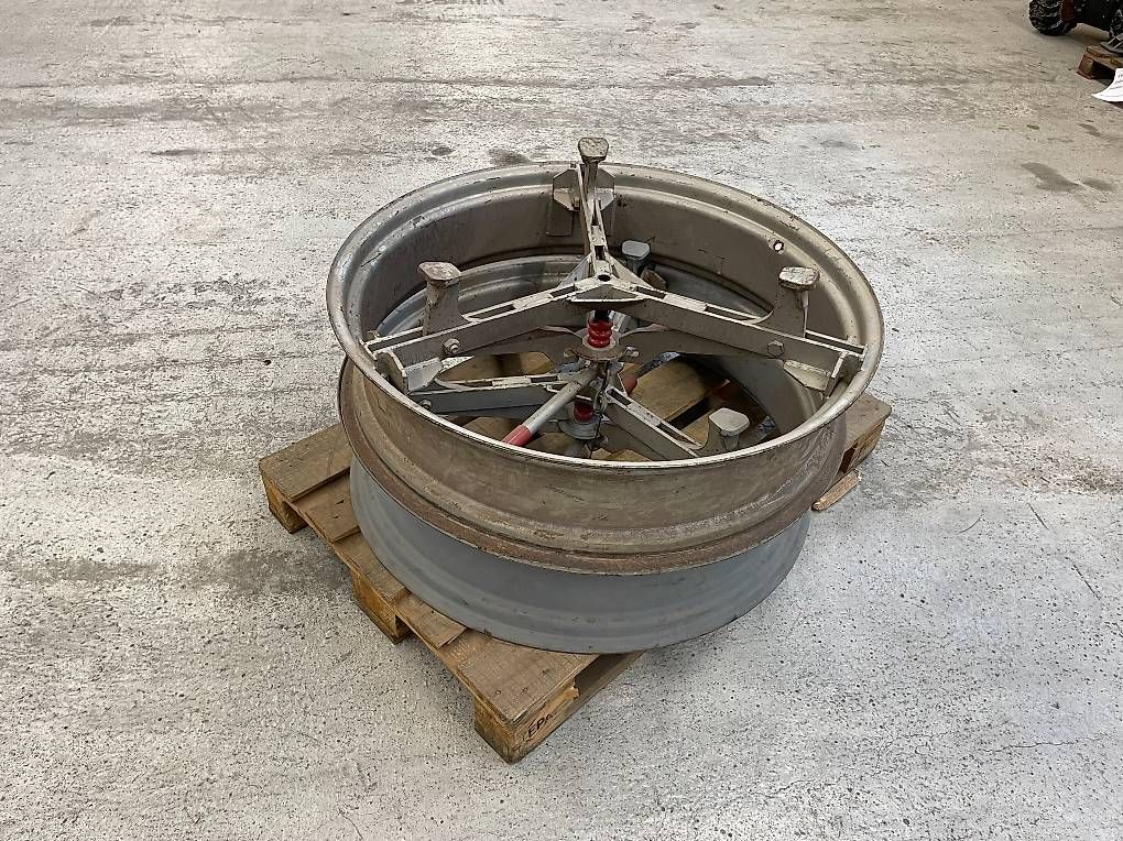 Cerchioni: Felge W8x36 Doppelrad – Usato da Oberdorf NW venduto da ENZO2013