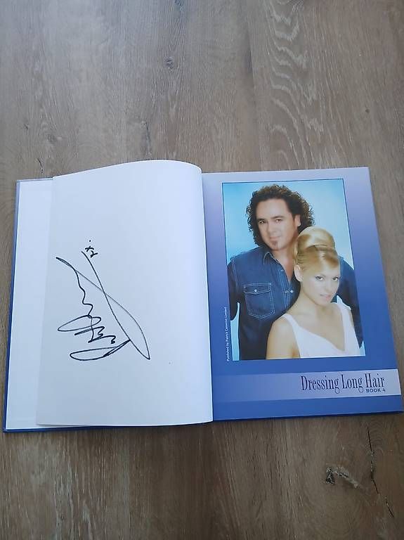 Livres: Frisierbuch Patrick Cameron mit Signatur – D'occasion à Grächen par jan_9wyc 1