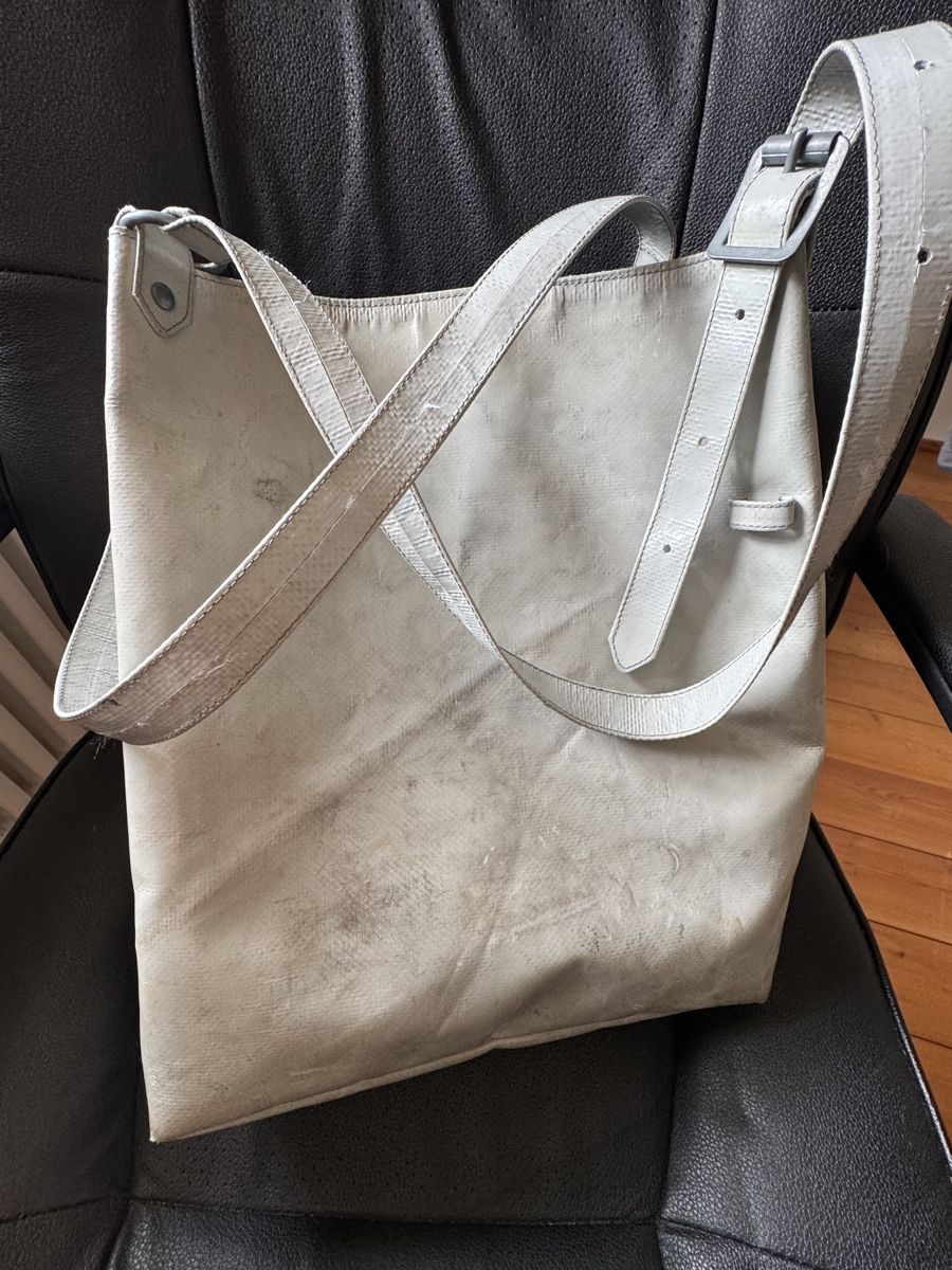 Freitag Borse da donna: Vintage Tasche Freitag grau / Reference – Usato da Chur venduto da arxi 5