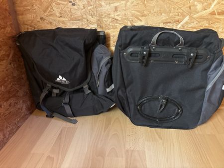 Paire de sacoches vélo VAUDE noir bon état