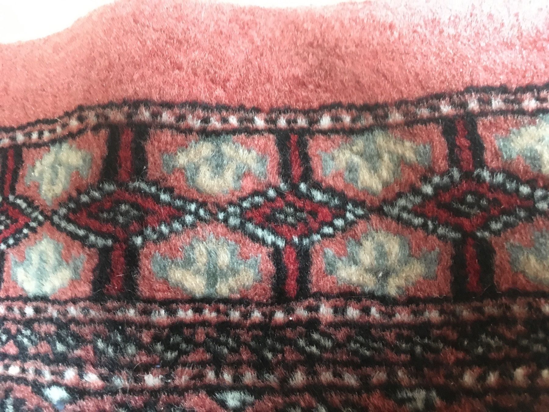 Teppiche: Antiker Hand geknüpfter  Teppich in rot – Gebraucht aus Bettwiesen von Zustand57 4
