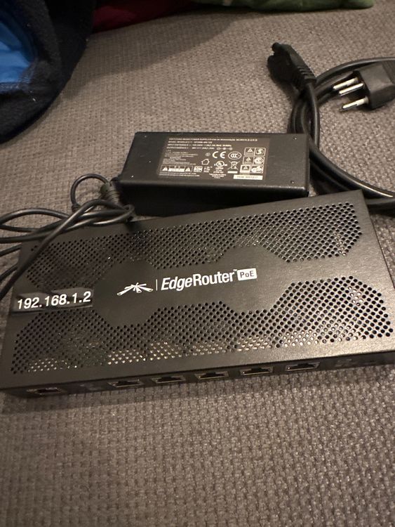 Ubiquiti EdgeRouter PoE ERPoe-5 Router - Top Zustand! (Gebraucht) in ...