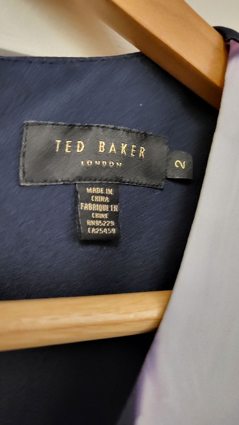 Ted Baker Camicette: Ted Baker Magnolia Blouse Size2 (Gr36/38) – Nuovo (secondo la descrizione) da Zürich venduto da tkind 1