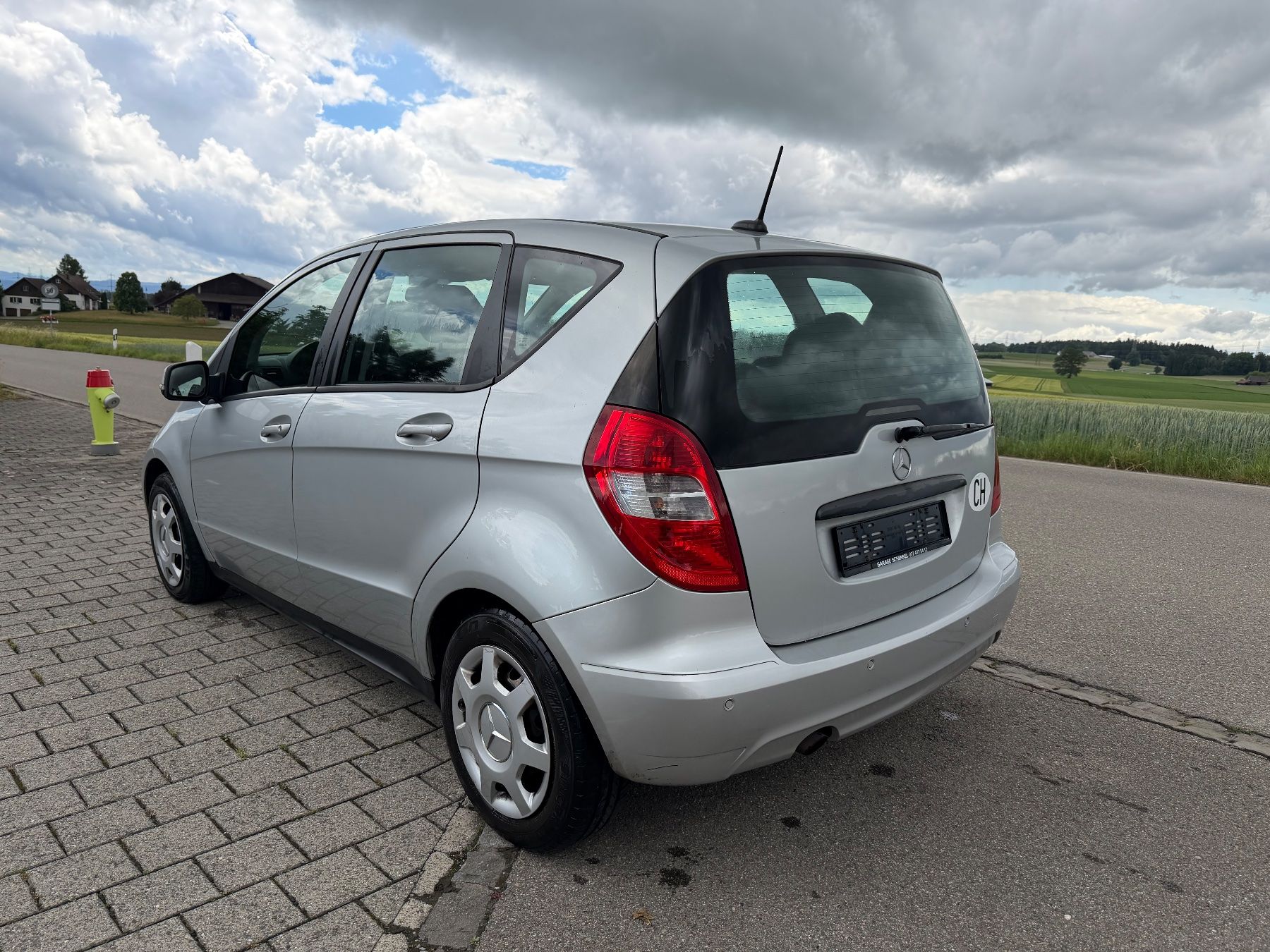 Mercedes-Benz Automobili: Mercedes Benz A 160 – Usato da Brütten venduto da abbate1 1