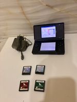 Nintendo ds Lite + 4 jeux + chargeur 