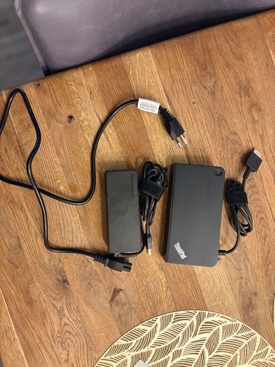 Lenovo Dockingstation: Lenovo ThinkPad Docking Station – Gebraucht aus Oberburg von srd_6tv7 3