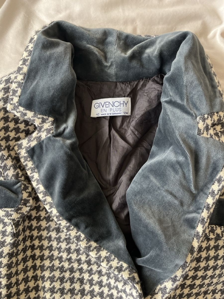 Givenchy Giacche: Givenchy En Plus Vintage Blazer SAMPLE Unikat, Wolle – Usato da Au ZH venduto da curio.concept 1