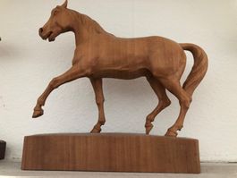 Brienzer Schnitzerei Huggler PFERD signiert Fritz Buri