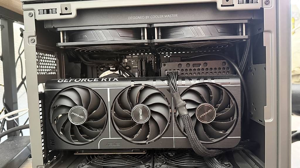 PC: MINI PC 5070 ti, 7800x3D – Usato da Cassina d'Agno venduto da man_8sfk