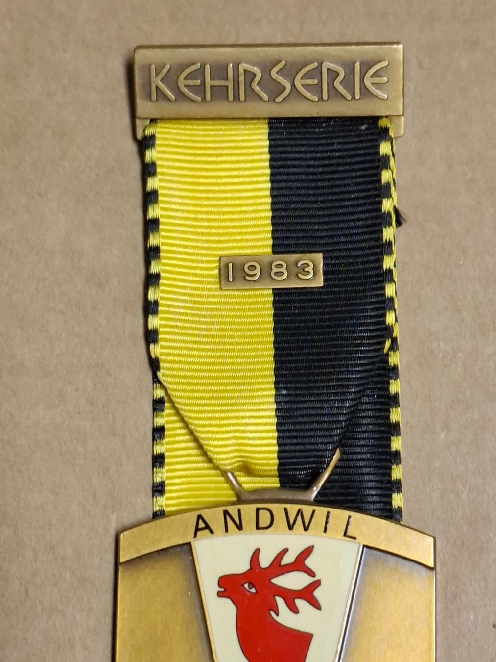 Medaglie: Andwil 1983 (D162) – Usato da Schwanden GL venduto da Suvorov 1