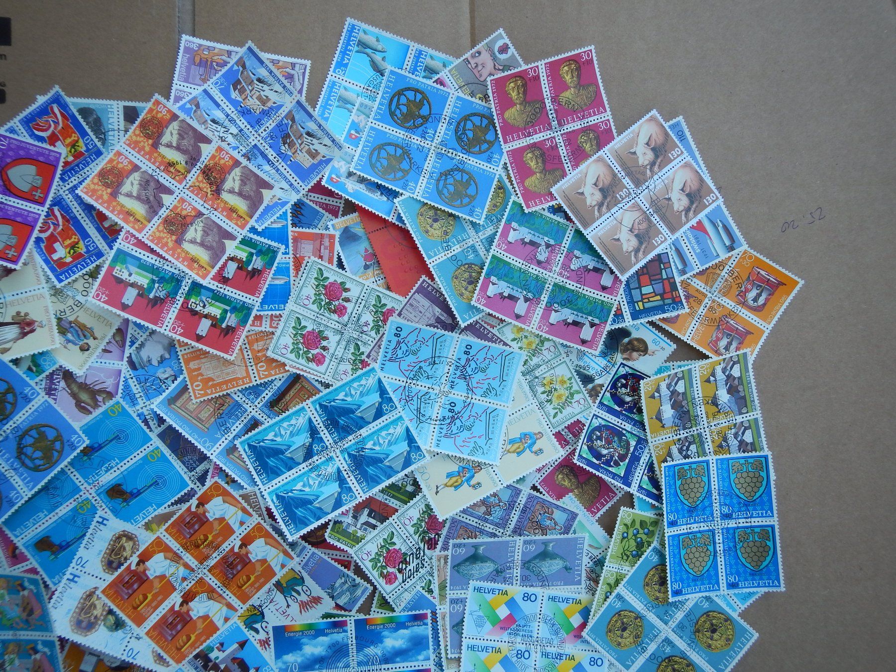 Alle Briefmarken: 1100 Viererblöcke CH – Gebraucht aus Aarwangen von Suomo48 8