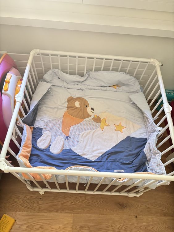 Parcs & barrières de sécurité: Baby Laufgitter zu verkaufen, Top Zustand! 🚼 – D'occasion à Pieterlen par JK99