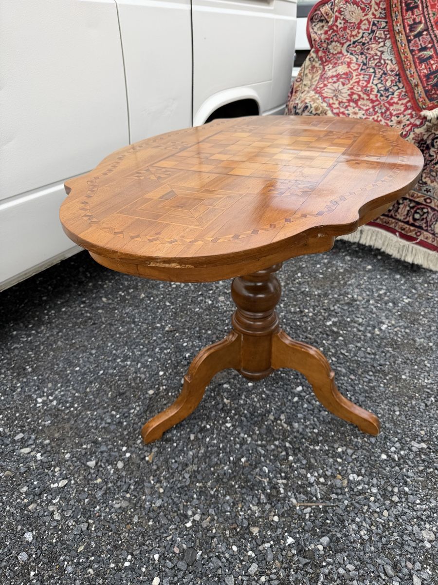 Tische: Brienz Tisch mit spiel – Gebraucht aus Domdidier von Watch3210 4