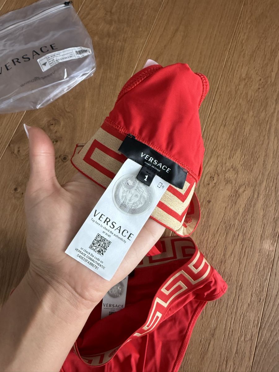 Versace Costumi da bagno & Bikini: Versace swimsuit – Nuovo (secondo la descrizione) da Mellingen venduto da eli_7hdx 2