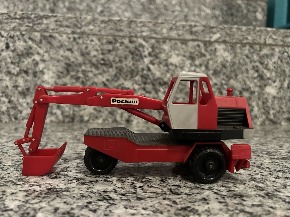 Kits de montage: Poclain Radbagger , 1:50 – D'occasion à Horw par Tigercat635