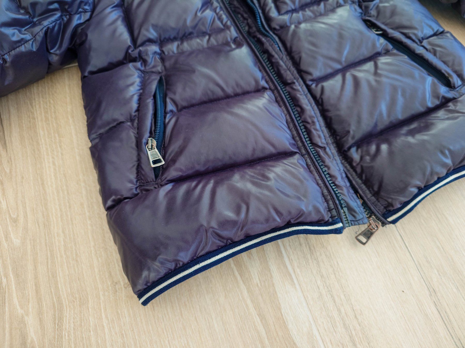 Jacken & Mäntel: Moncler parka jacket for boy 10 years old – Gebraucht aus Epalinges von bracelet123 2