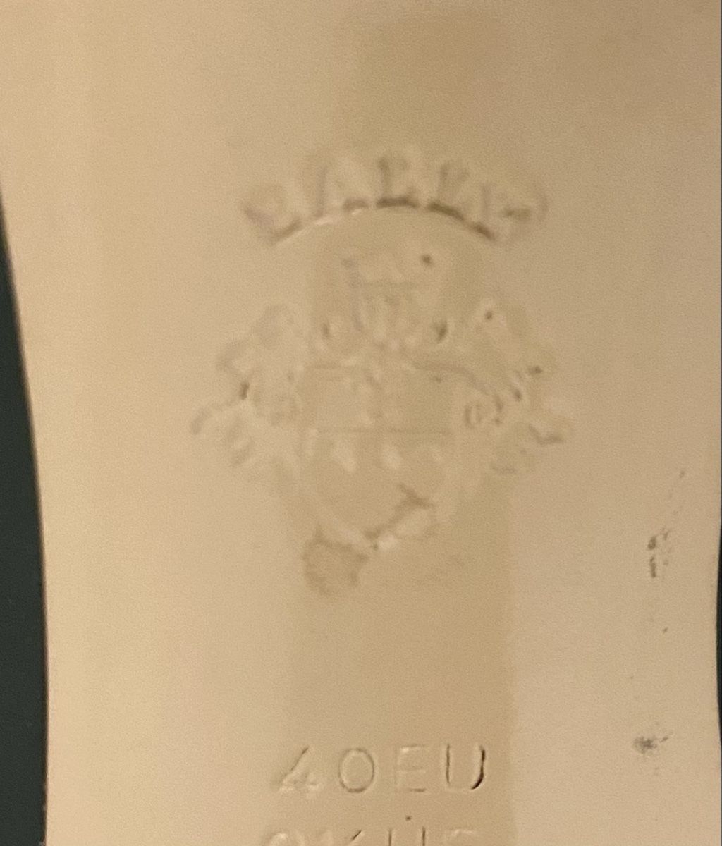 Hugo Boss Scarpe da donna: BOSS Schwarze Lack Pumps Gr.37 – Nuovo (secondo la descrizione) da Zürich venduto da Unique2400 1
