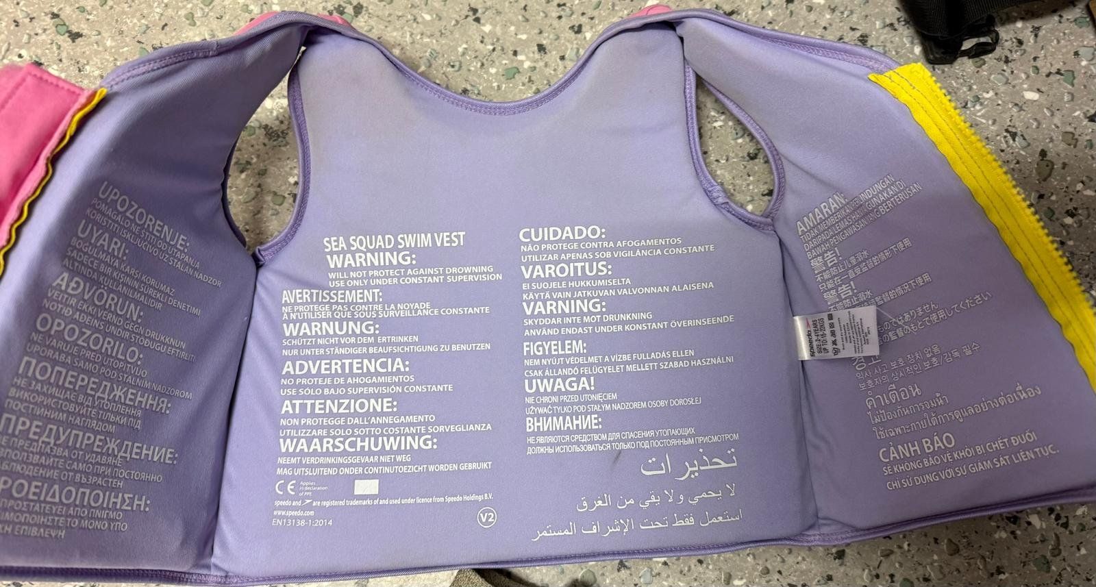 Gilets de sauvetage: Schwimmweste – D'occasion à Flawil par Stella_3 2