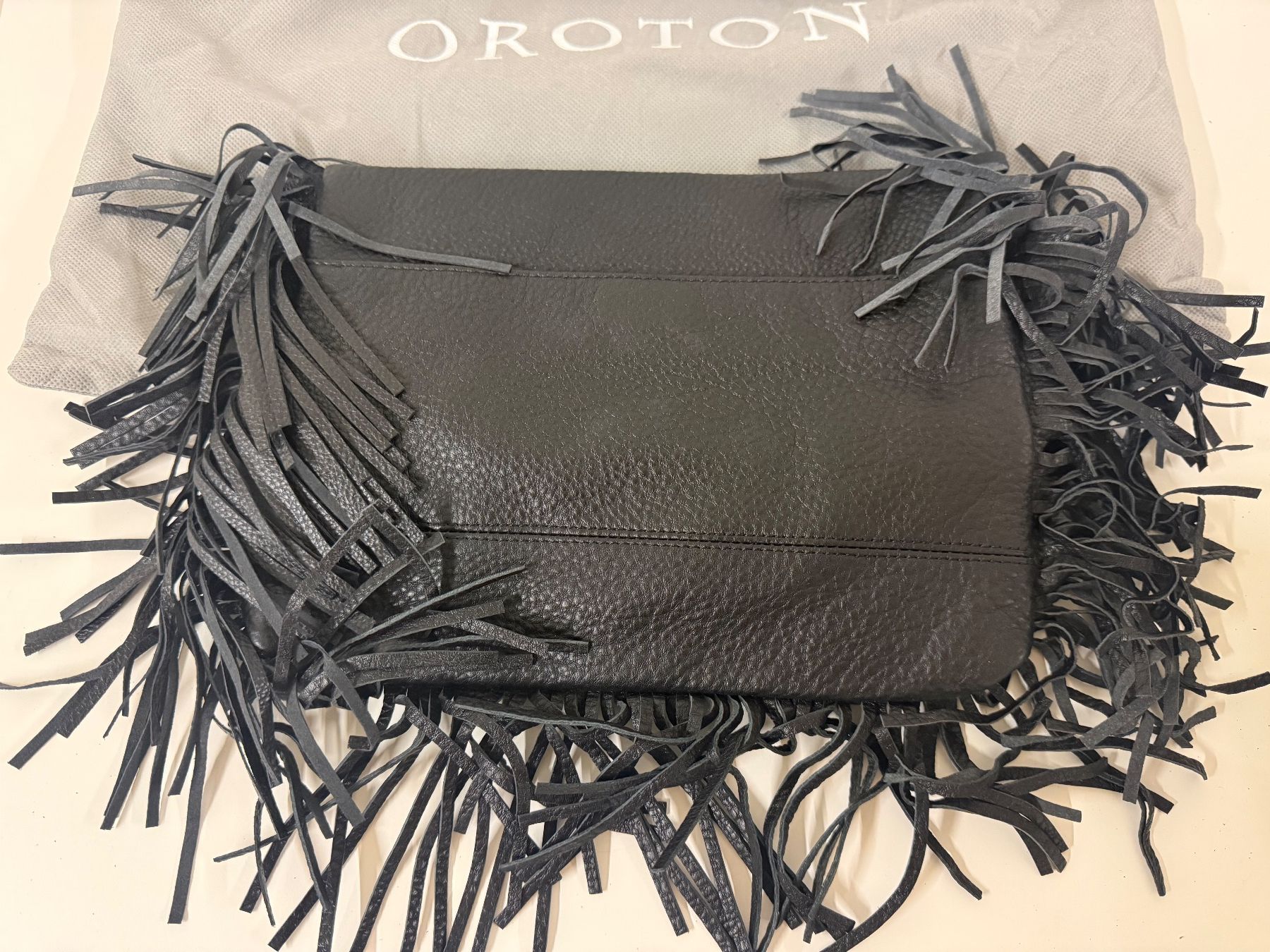 Taschen für Damen: Schwarze Ledertasche von Orton – Gebraucht aus Zollikon von lit_9hd6 1