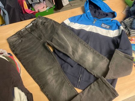 Jog Denim Skinny Jeans Gr. Jäckli Gr. 158 C&A Top!