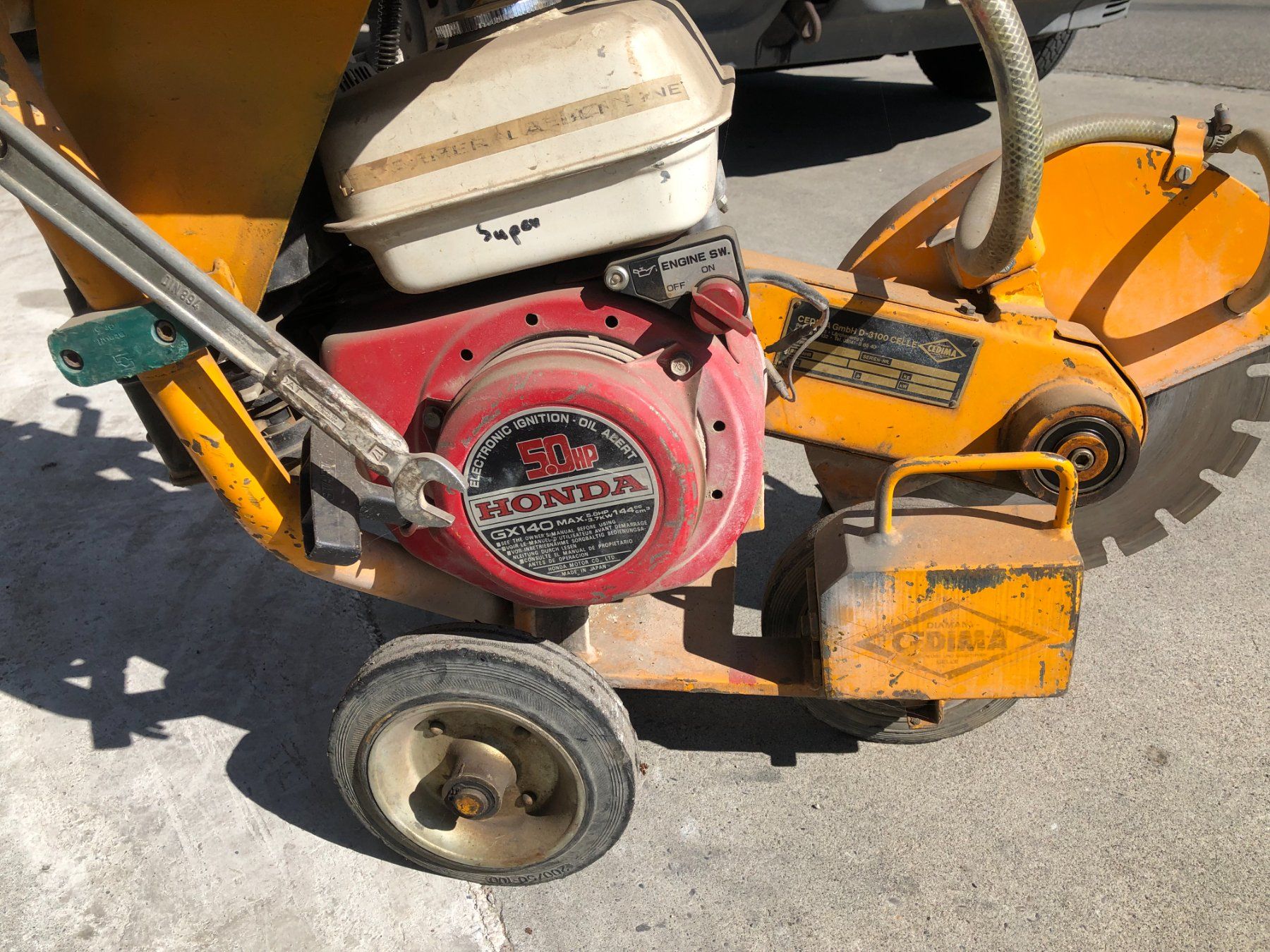 Tutte le macchine: Fugenschneider Cedima mit Hondamotor – Usato da Aarberg venduto da Jbleifuss 2