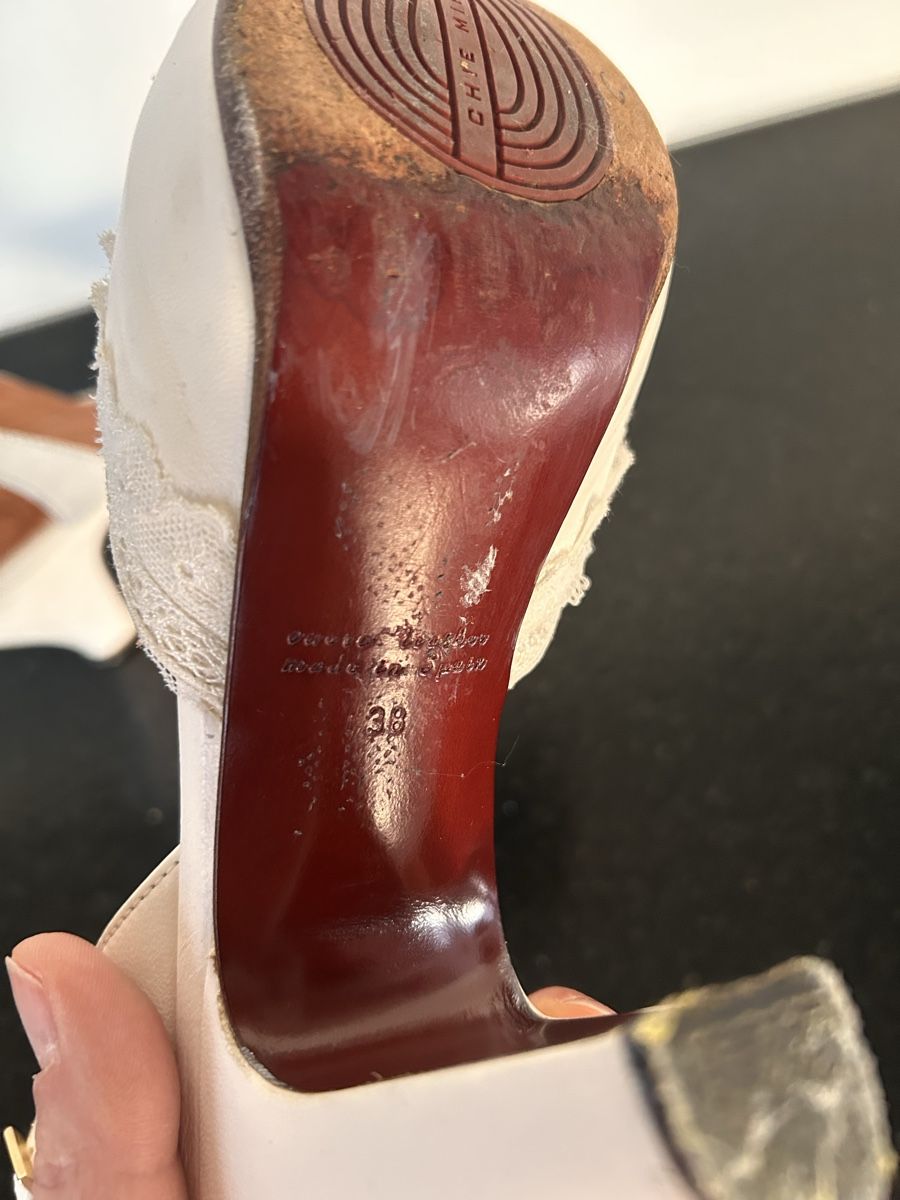 Chie Mihara Scarpe da donna: Chie Mihara elegante beige Sandalen Pumps Gr. 38 – Usato da St. Gallen venduto da jojan 5