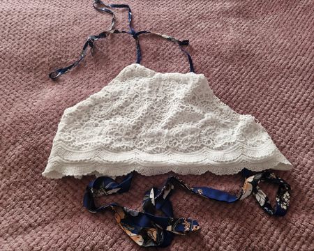 Weisses Spitzen Neckholder Top Gr. M