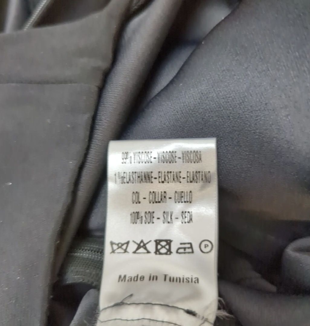 Sandro Vestiti: Robe Sandro noire élégante, taille 1, (36) – Usato da Le Locle venduto da sAm_2112 2
