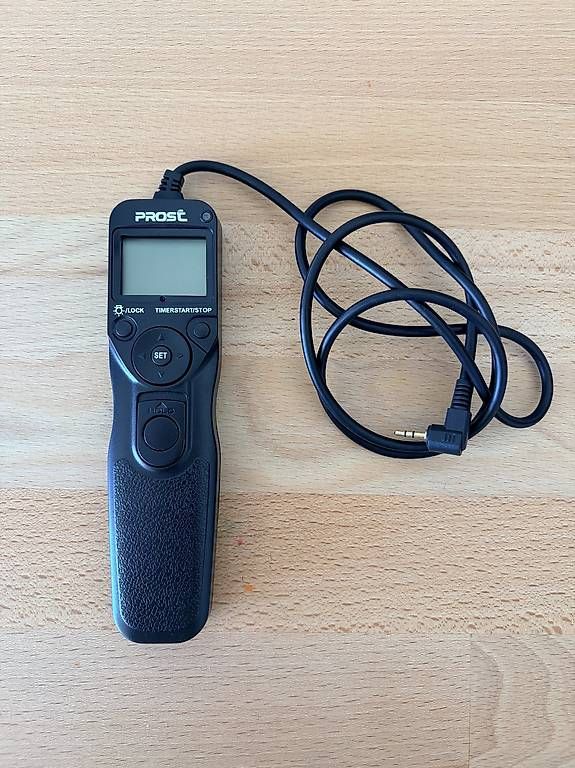 Autres accessoires: Télécommande intervallomètre PROST pour appareil photo – D'occasion à Collombey par malik.bkn