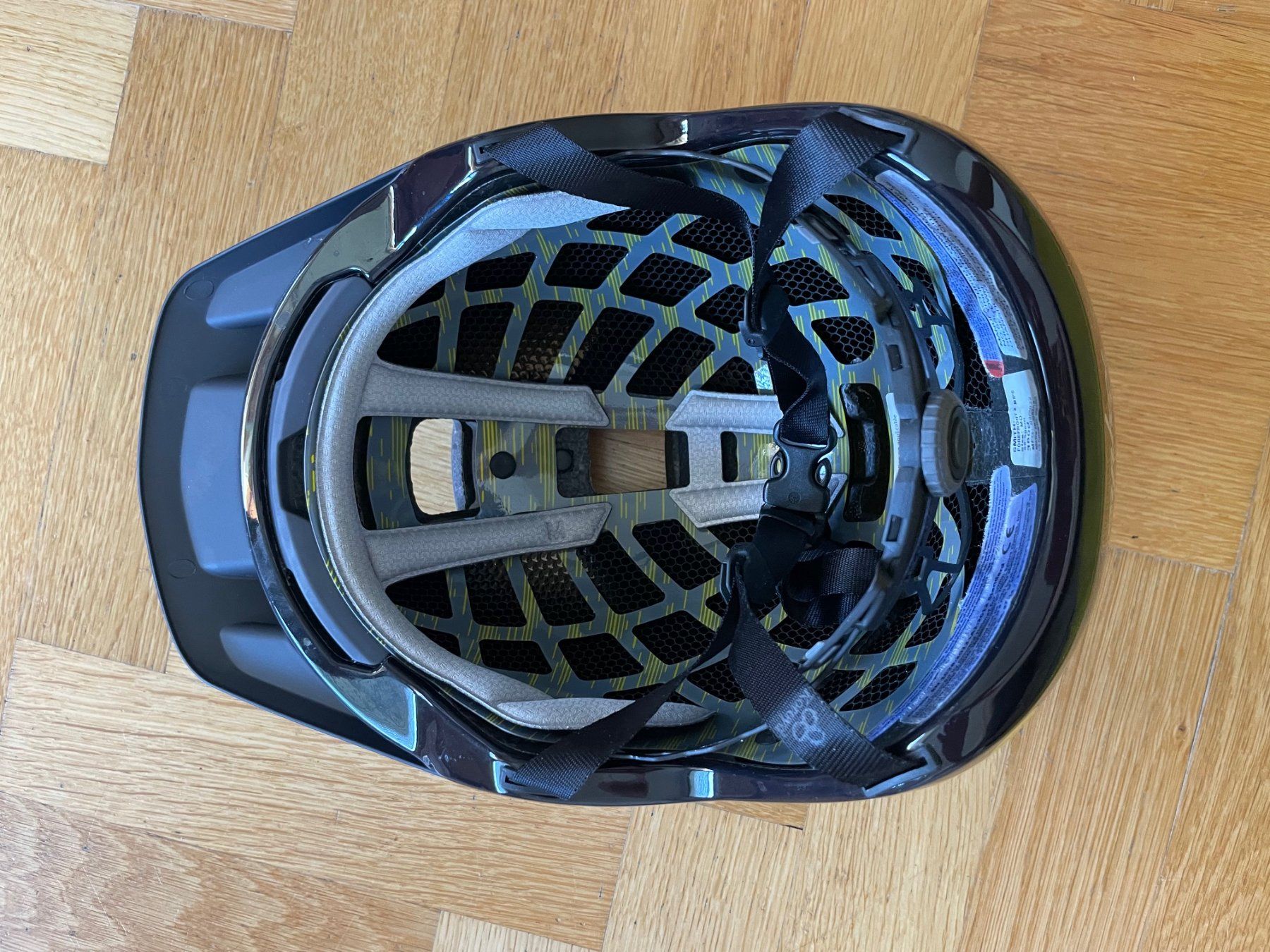 Rapha Caschi: Rapha x Smith Forefront MIPS MTB Helmet Size M – Usato da Genève venduto da ironsacha 2