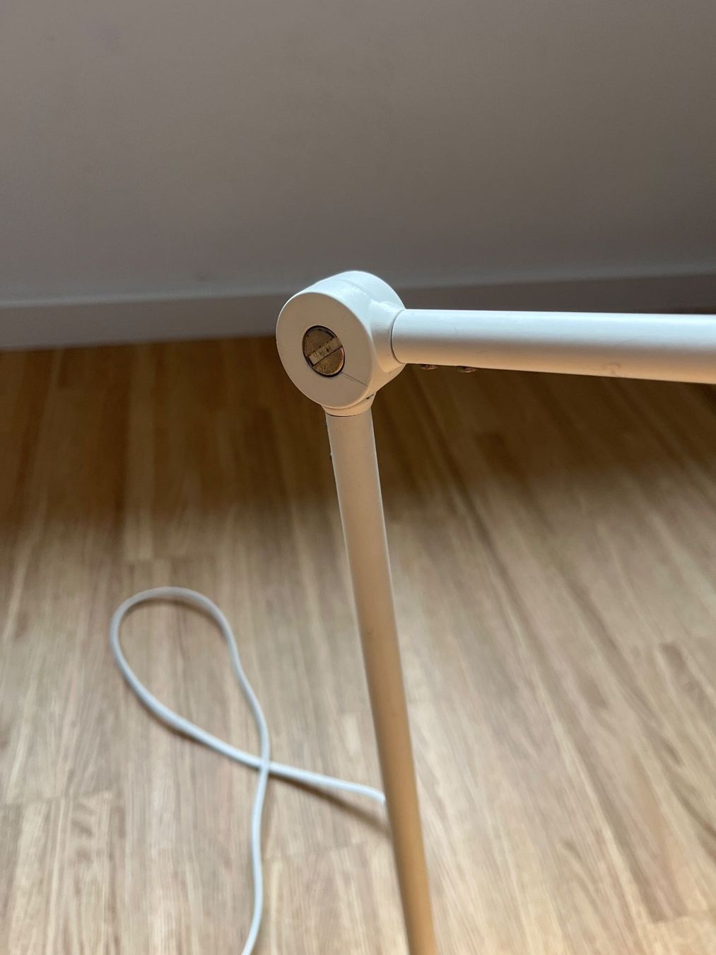 Ikea Lampade: IKEA Arbeitsleuchte mit Ladefunktion – Usato da Suhr venduto da fabiohunziker 3