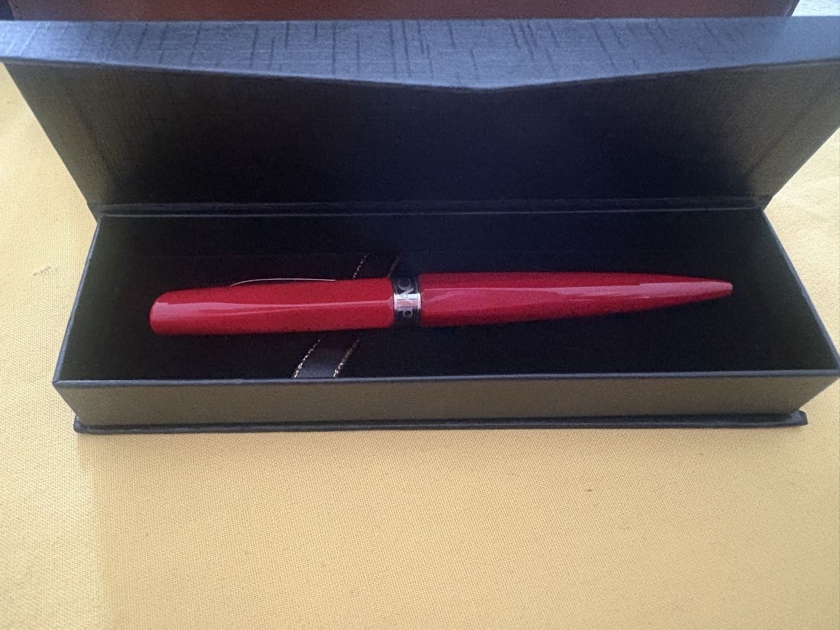 Caran D'Ache Penna & Evidenziatori: Caran D'Ache "DUNAS" rouge – Nuovo (secondo la descrizione) da Lugano venduto da Edera49 1