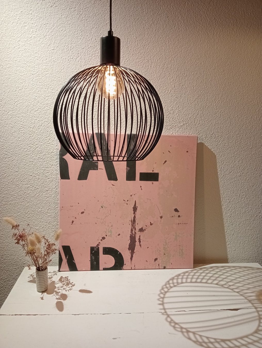 Lampes: Design Hängelampe, skandinavisch modern – D'occasion à St.Niklausen LU par Wirdbereitsverwendet 1